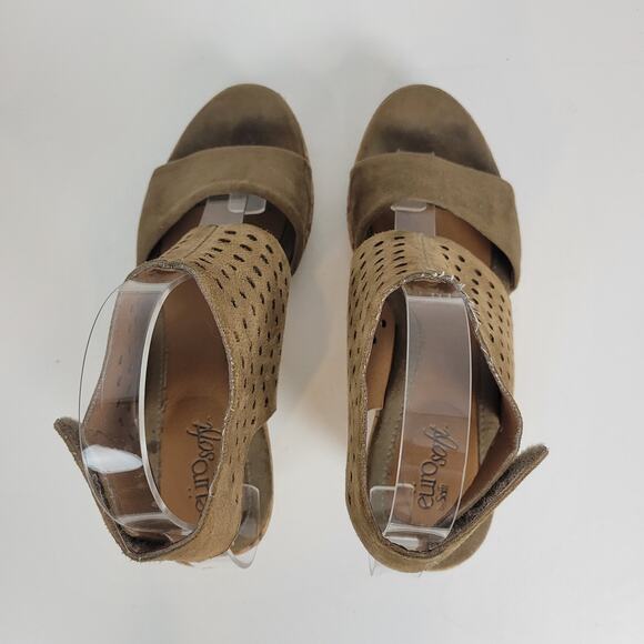 Euro Soft By Sofft Womens Sandals Size 6M Tan Suede Leather Strappy Cork Wedge - Picture 4 of 10